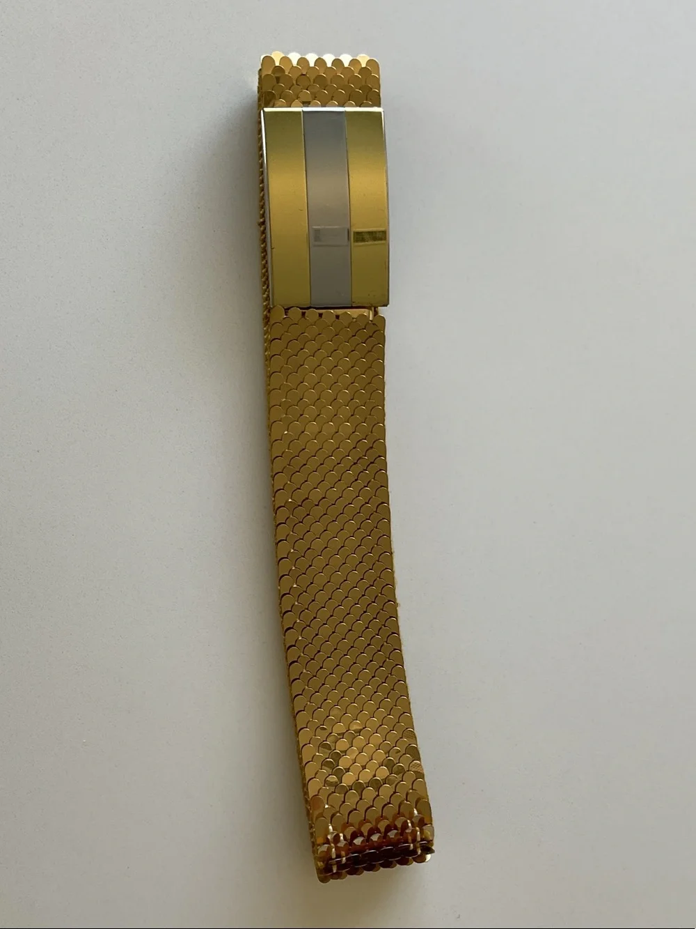 Vintage Fish Scale Stretch Belt Gold Mesh Belt with Metallic Accent unisex
